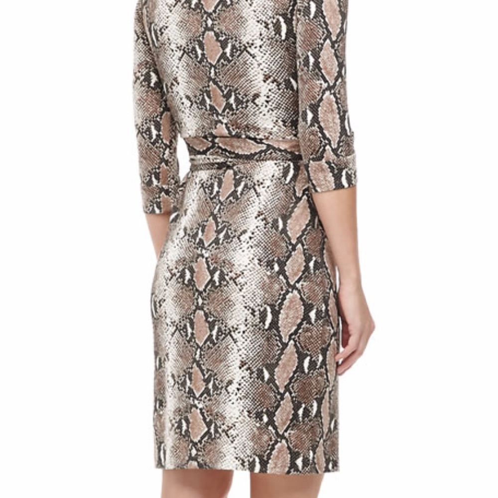 dvf New Julian Two Python Silk Jersey Dress sz 6 - Picture 3 of 8